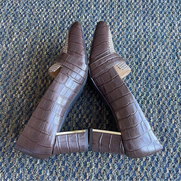 ALEX MARIE Houndstooth and Brown Leather Pumps with Gold Accents Preppy Academia - Picture 4 of 9